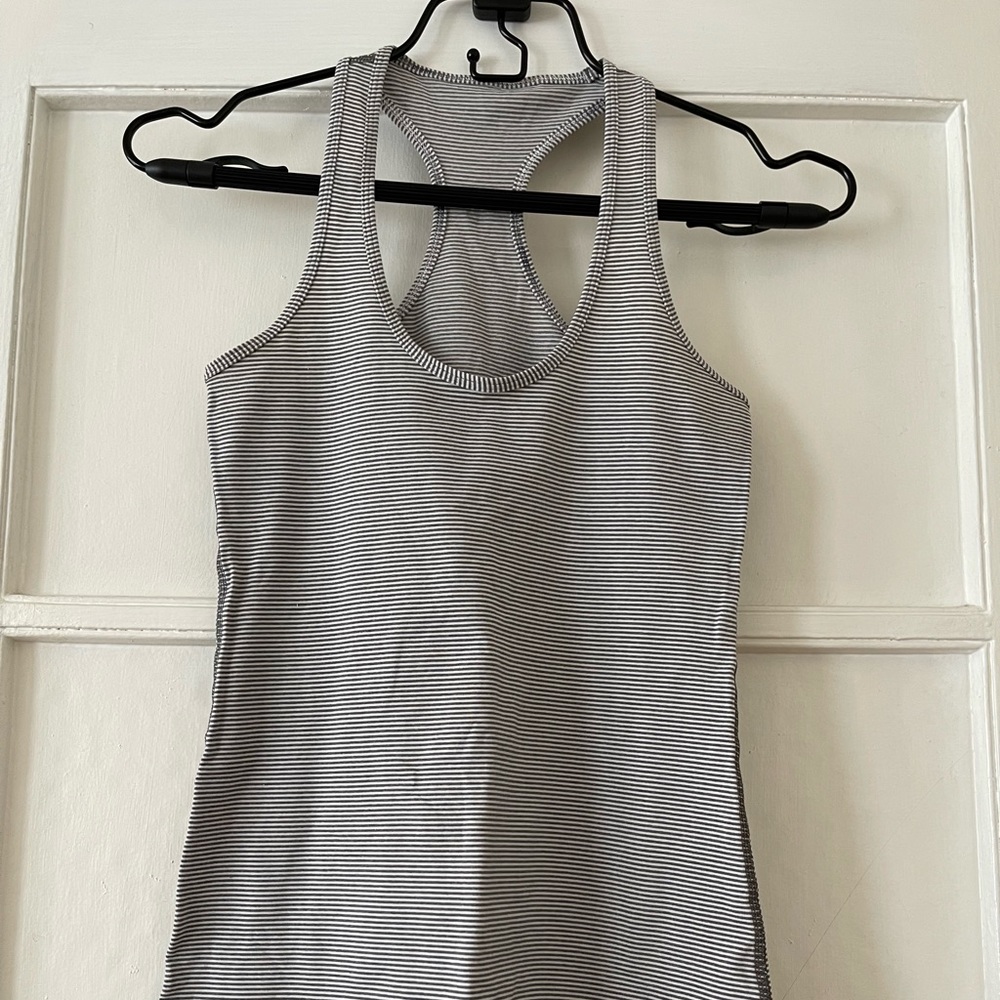 Lululemon Racerback Tank, Striped in size 4